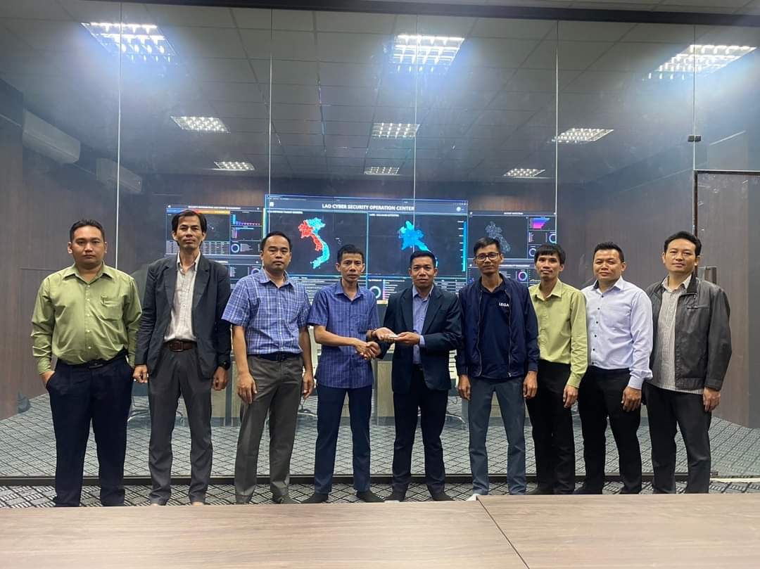 Kính điện thông minh tại Lào